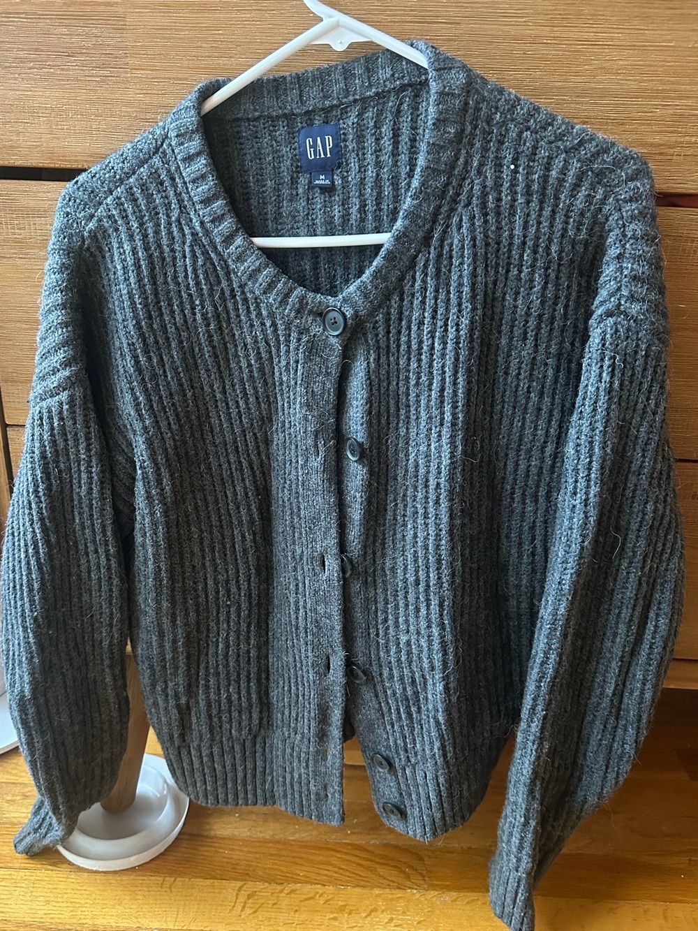 GAP Women's Charcoal Ribbed Button-Front Cardigan
